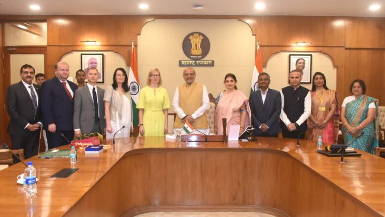 मंत्री पिरेट हार्टमन यांनी महाराष्ट्राचे राज्यपाल सी पी राधाकृष्णन यांची राजभवन मुंबई येथे भेट