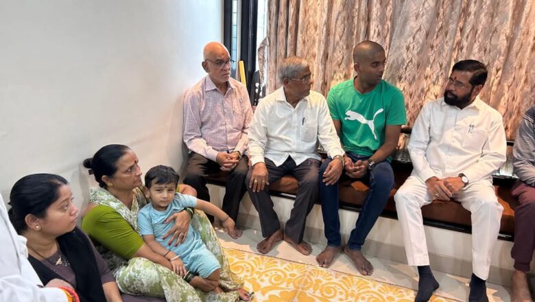 शिवसेनेचे माजी ठाणे जिल्हाप्रमुख तसेच आमचे मार्गदर्शक रघुनाथ मोरे साहेब यांचे नुकतेच दुःखद निधन झाले.