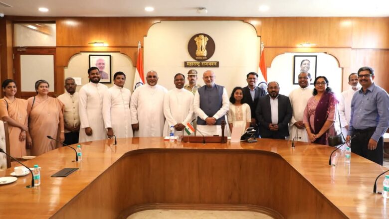 राजभवन, मुंबई येथे नाताळ निमित्त स्नेहमिलन संपन्न झाले