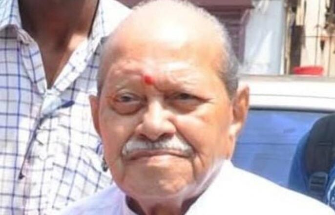 पुडूचेरीचे माजी मुख्यमंत्री एमडीआर रामचंद्रन यांच्या निधनाचे वृत्त समजून अतिशय दुःख झाले. समाजाच्या विविध क्षेत्रात त्यांनी केलेले उल्लेखनीय योगदान आणि समर्पित लोकसेवेमुळे ते निरंतर स्मरणात राहतील. ओम शांती